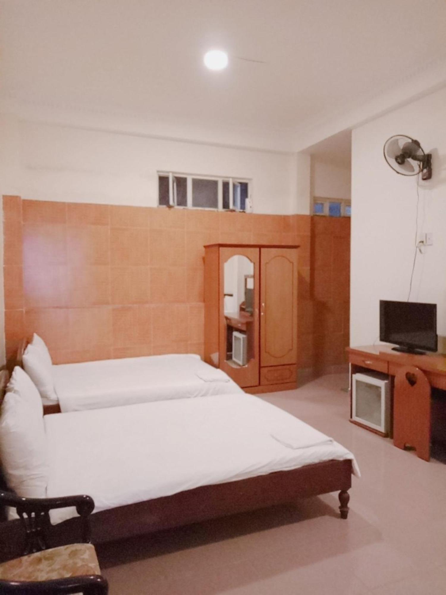 Quang Chien Hotel Да Лат Екстериор снимка
