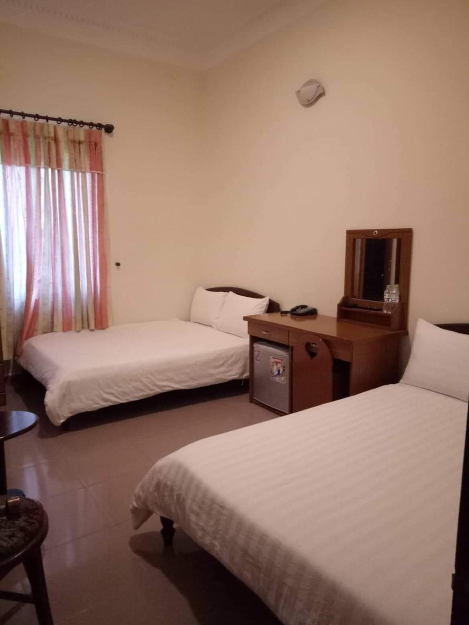 Quang Chien Hotel Да Лат Екстериор снимка