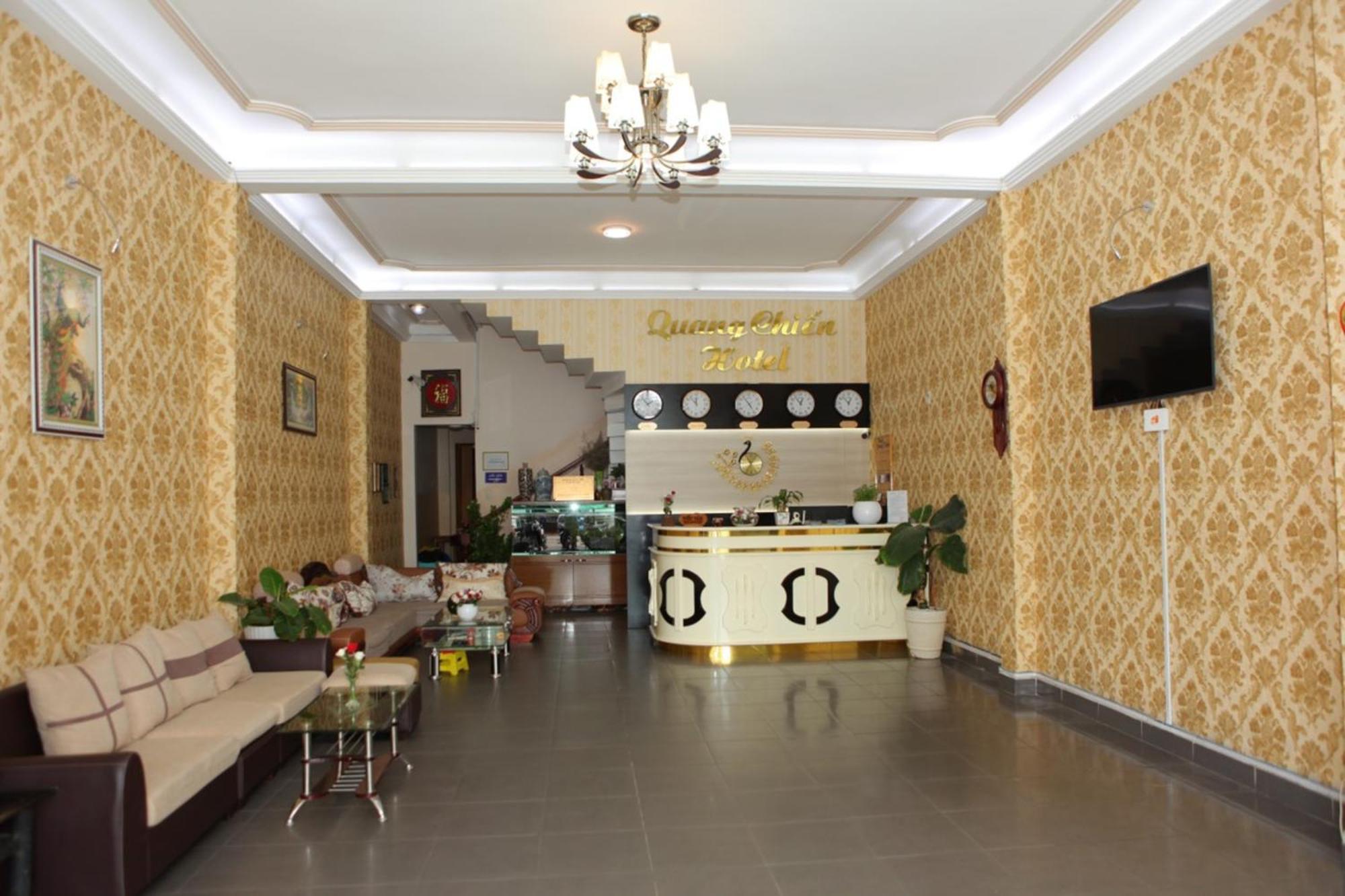 Quang Chien Hotel Да Лат Екстериор снимка